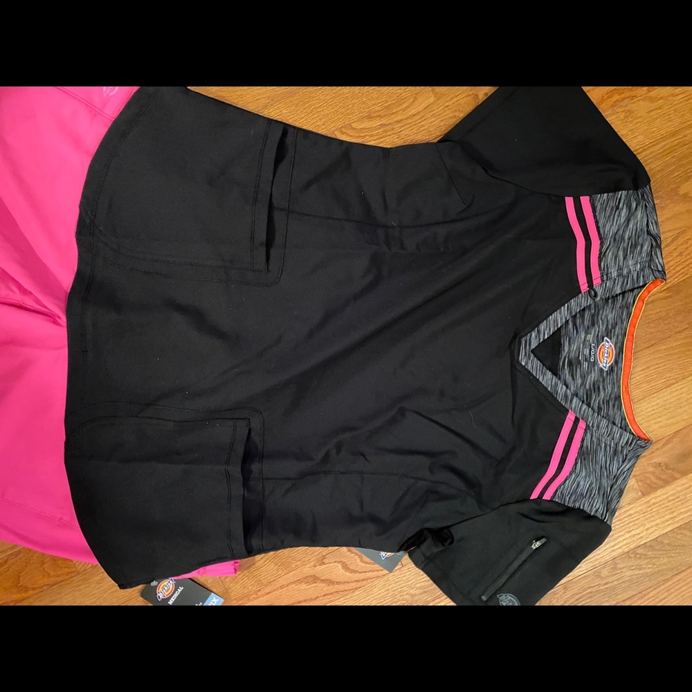 Dickies Dynamix Scrubs